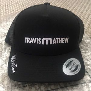 NEW Travis Mathew black snap back